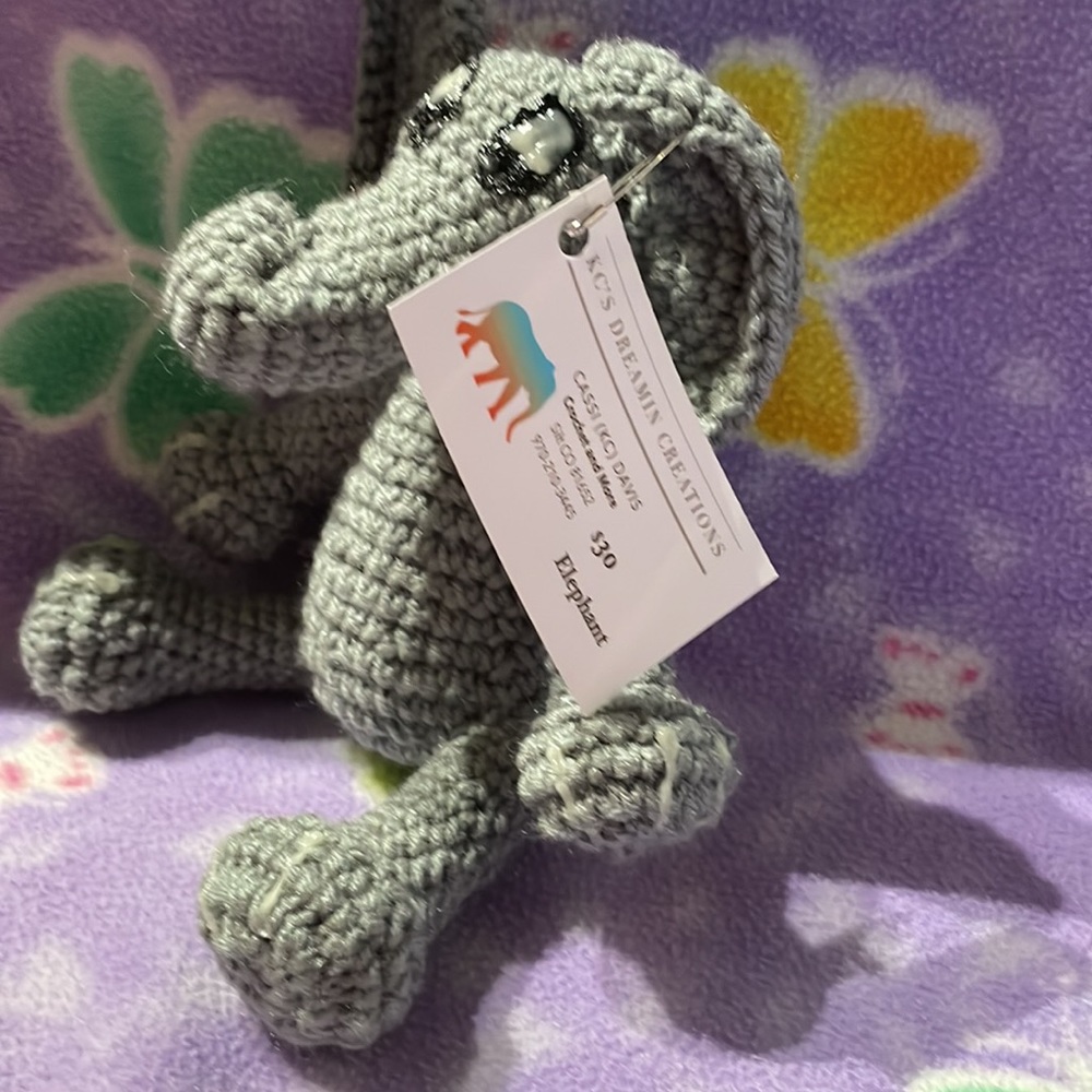 Crochet elephant - Picture 2 of 5